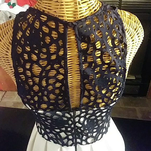 Dress - Picture 4 of 6